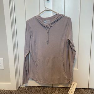 RBX dry fit pullover with hood